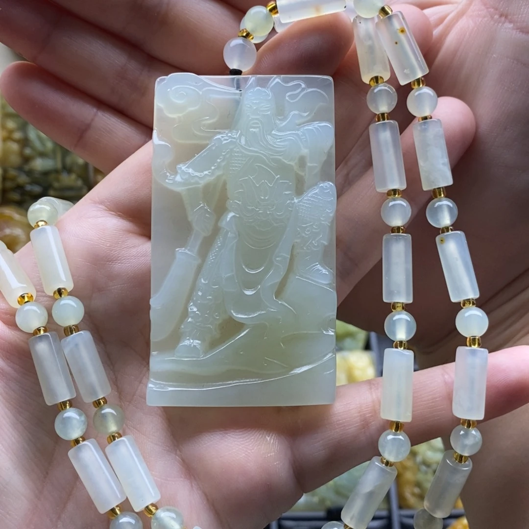 【闪购商品】岫玉颈饰未镶嵌熊*关公