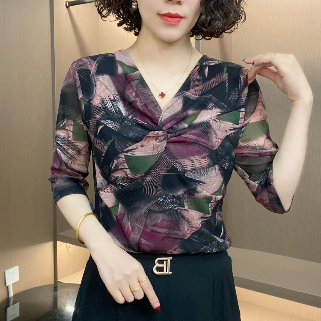 春夏新款气质显瘦扭结V领百搭修身印花中袖时尚中老年妈妈装A18