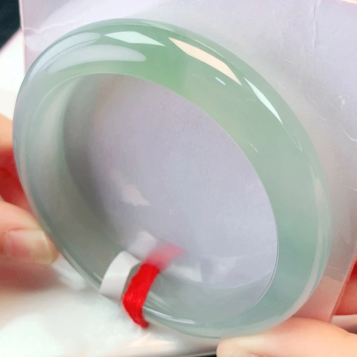 翡翠未镶嵌手镯56圈