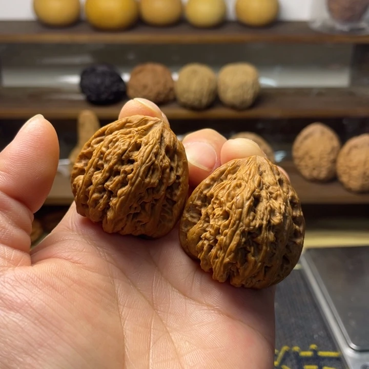 核桃蜜纹全品37.38.37不退不换