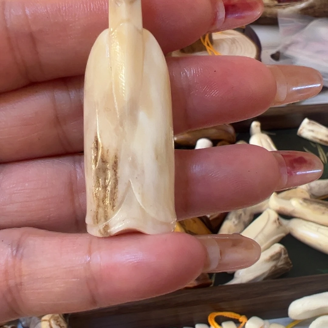 鹿骨把件小**剧手把件