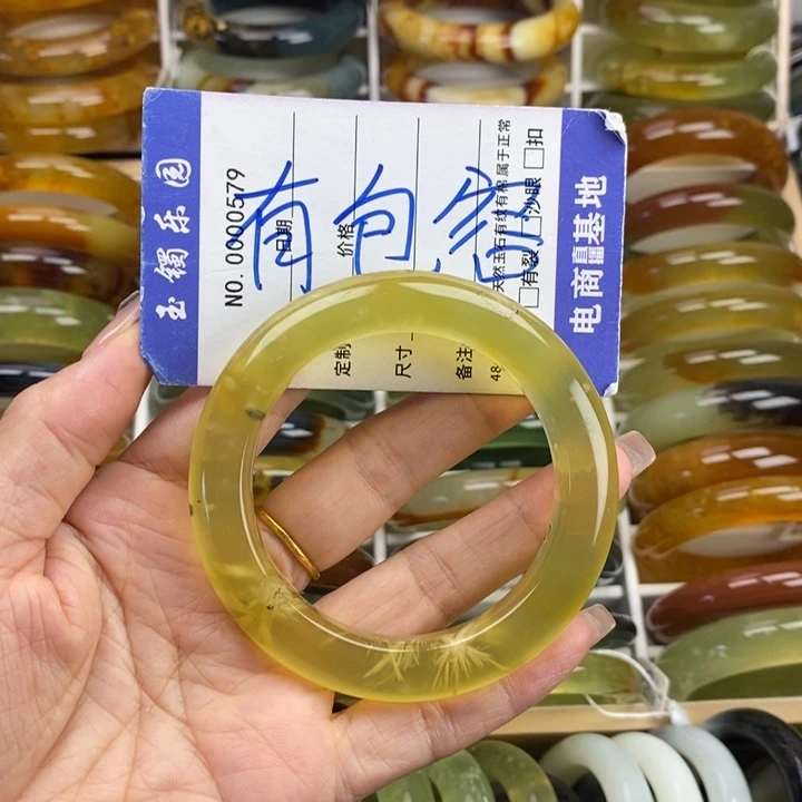 蛇纹石玉未镶嵌手镯56