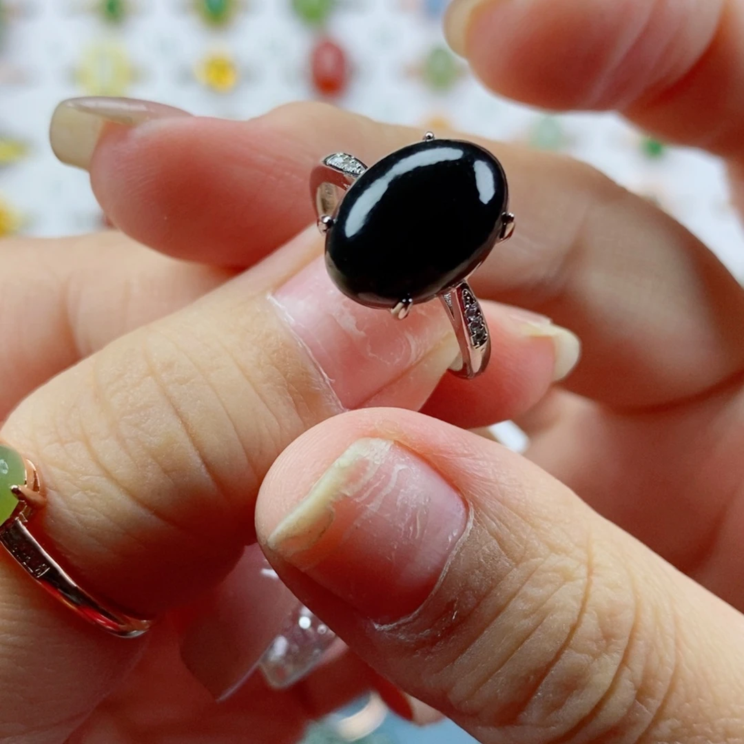 和田玉戒指未镶嵌