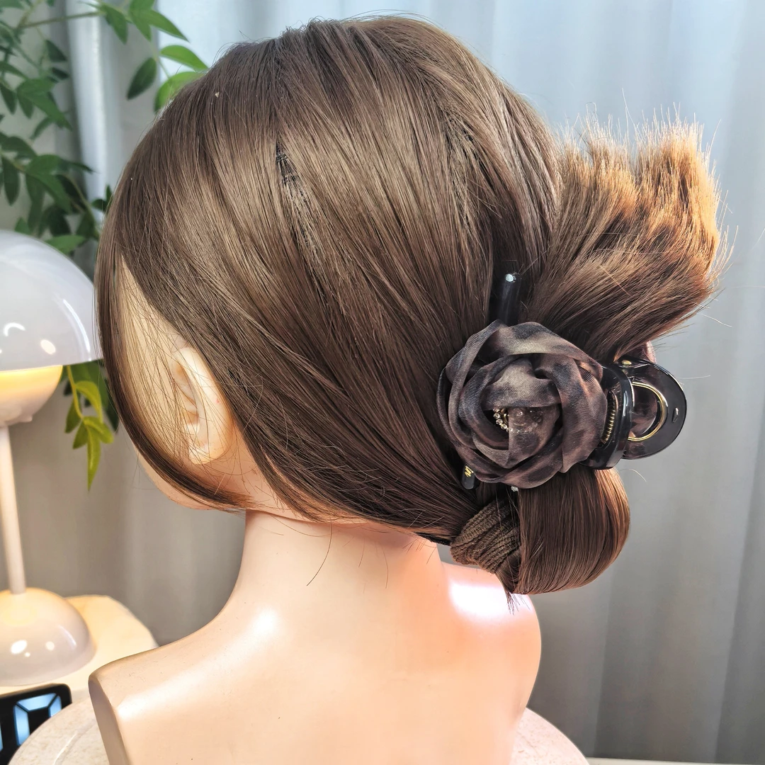 手工花朵款抓夹气质