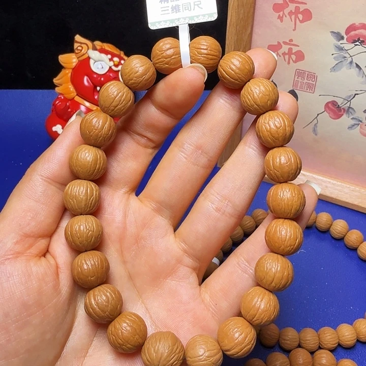 張****吊坠猴头核桃聚宝盆