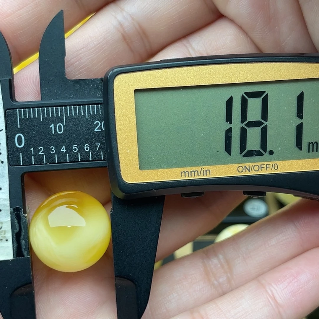 裸石琥珀未镶嵌蜜蜡圆珠梦半山水微瑕