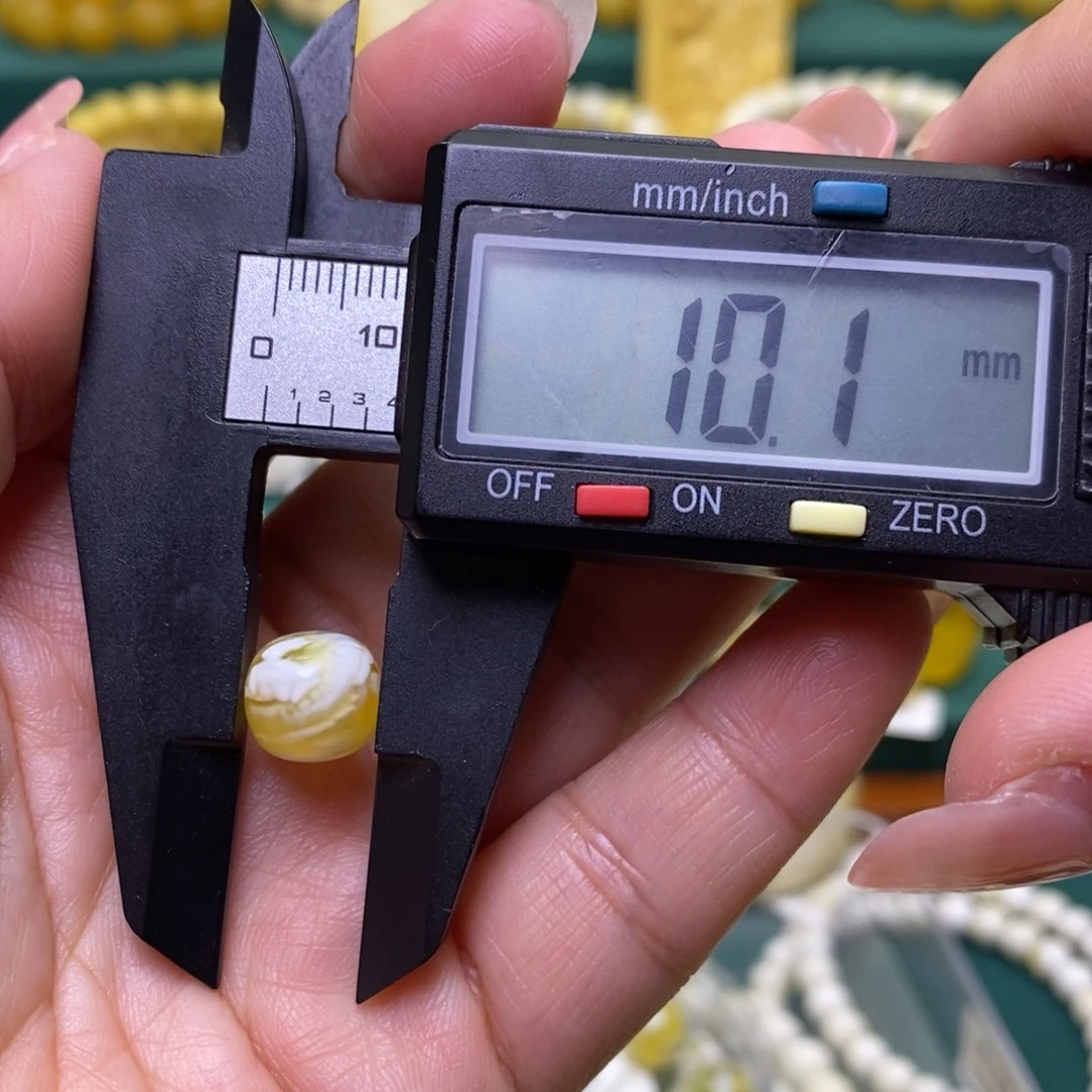 蜜蜡未镶嵌裸石10➕