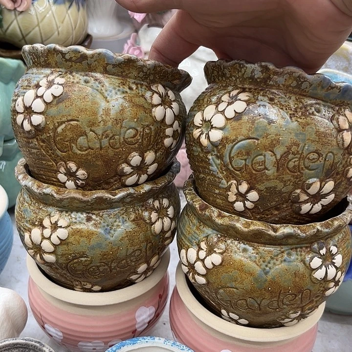 多肉绿植陶瓷花盆9.9包邮，有孔