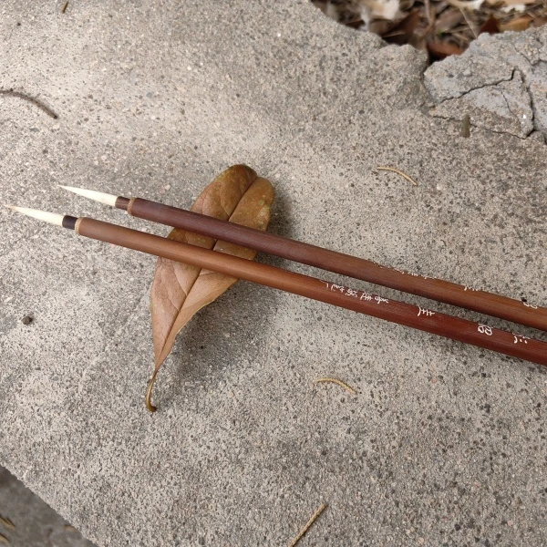 老笔三号貂圭勾线笔工笔画硬兼毫毛笔人物描线笔出峰2.3直径0.4