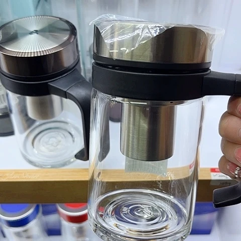 万象玻璃万象玻璃U219，钛银色