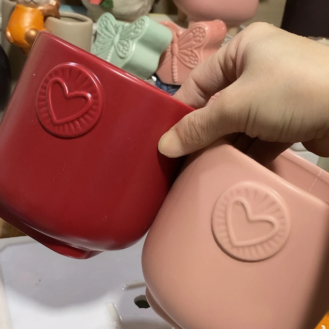 摆件陶盆有孔 瑕疵介意勿拍