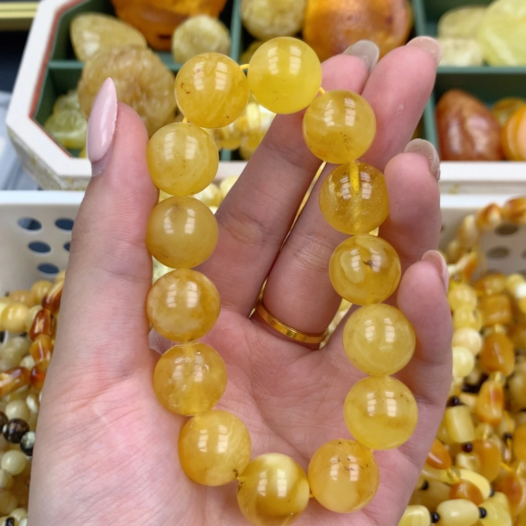 琥珀未镶嵌珠宝奇石