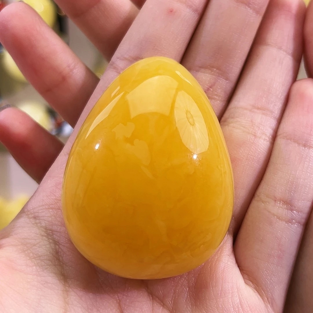 未镶嵌琥珀裸石水滴