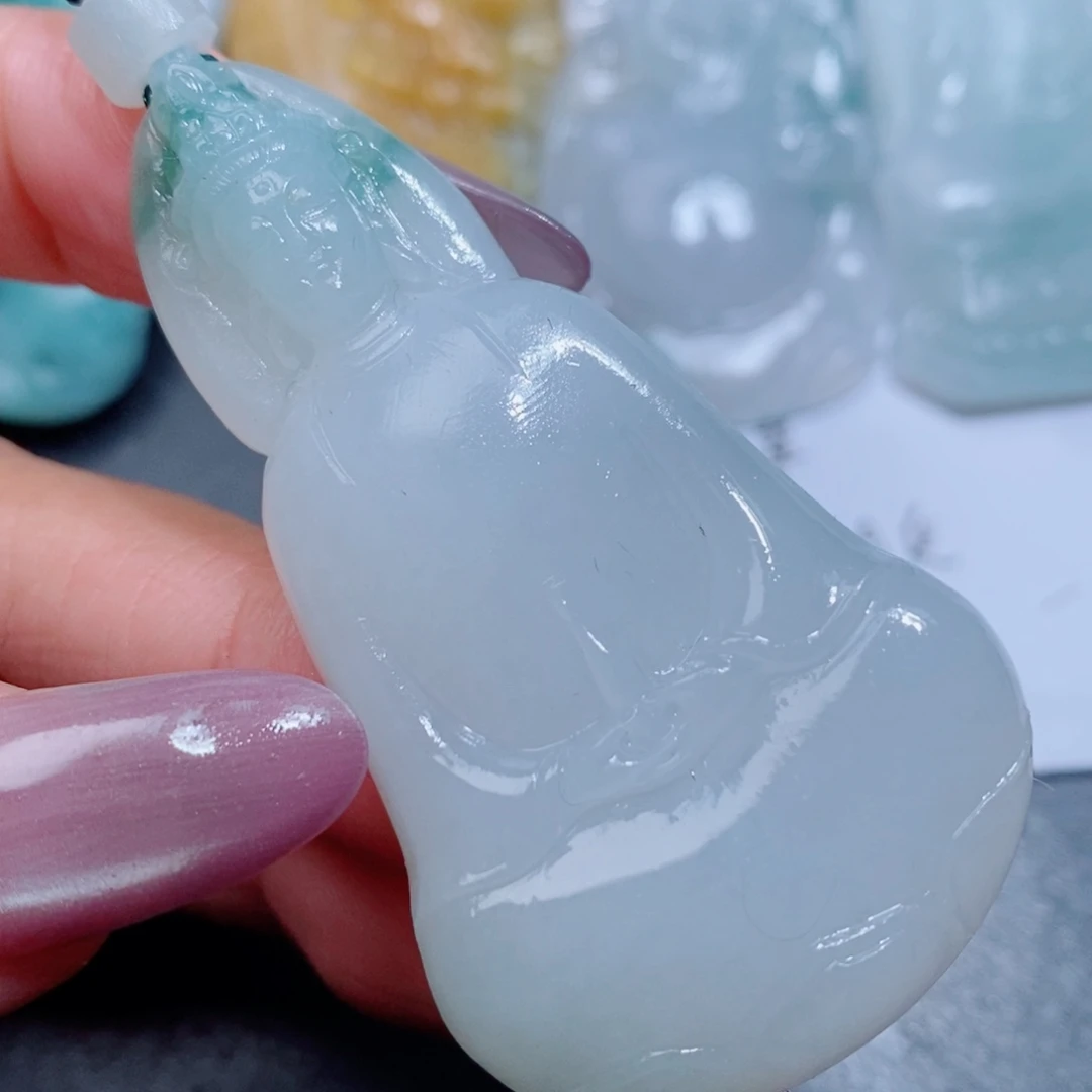 定制翡翠未镶嵌吊坠