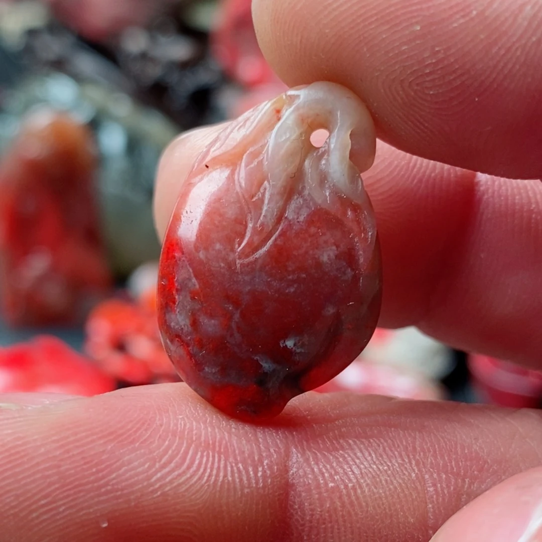 昌化鸡血石昌化鸡血石挂件