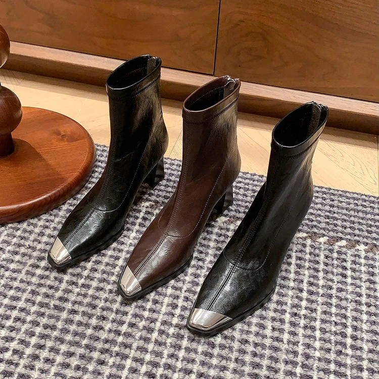 7.5cm秋冬新款复古高跟短靴女拼接金属头粗跟短筒瘦瘦靴方头女靴