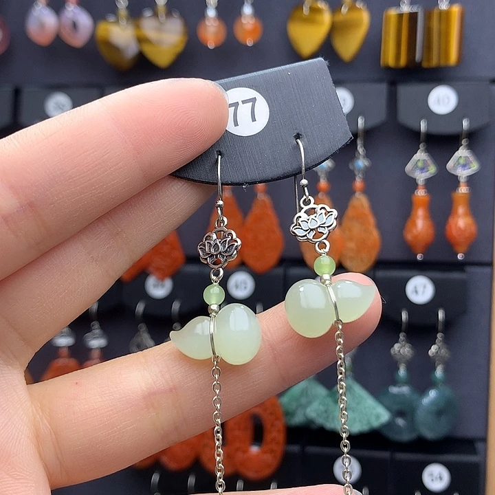 和田玉耳饰银S925镶嵌看***态