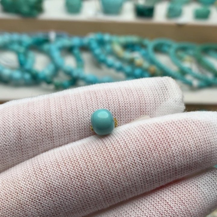 绿松石未镶嵌珠宝奇石7