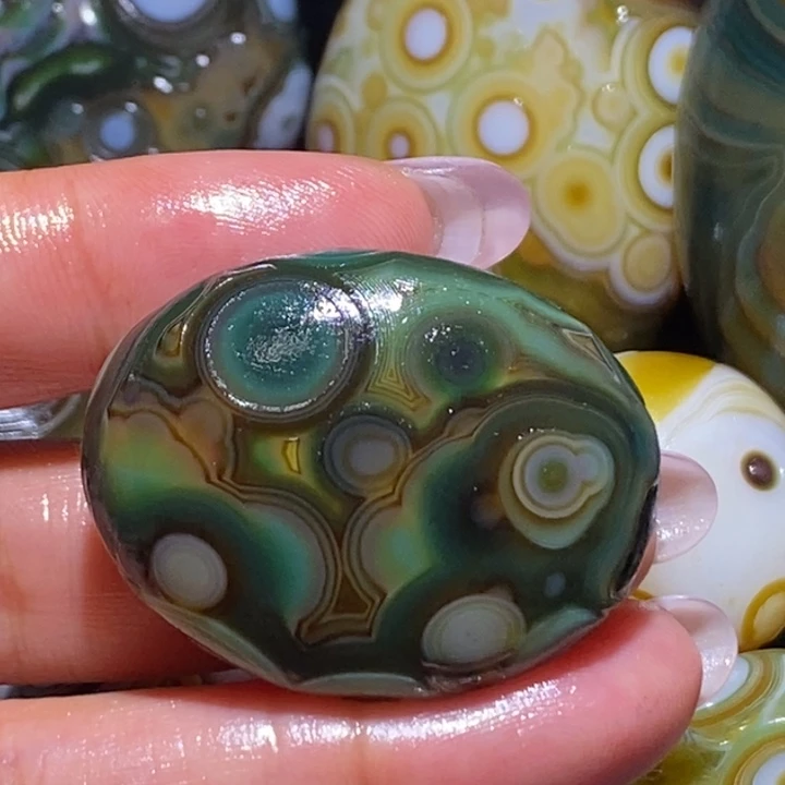 玛瑙/玉髓未镶嵌珠宝奇石78