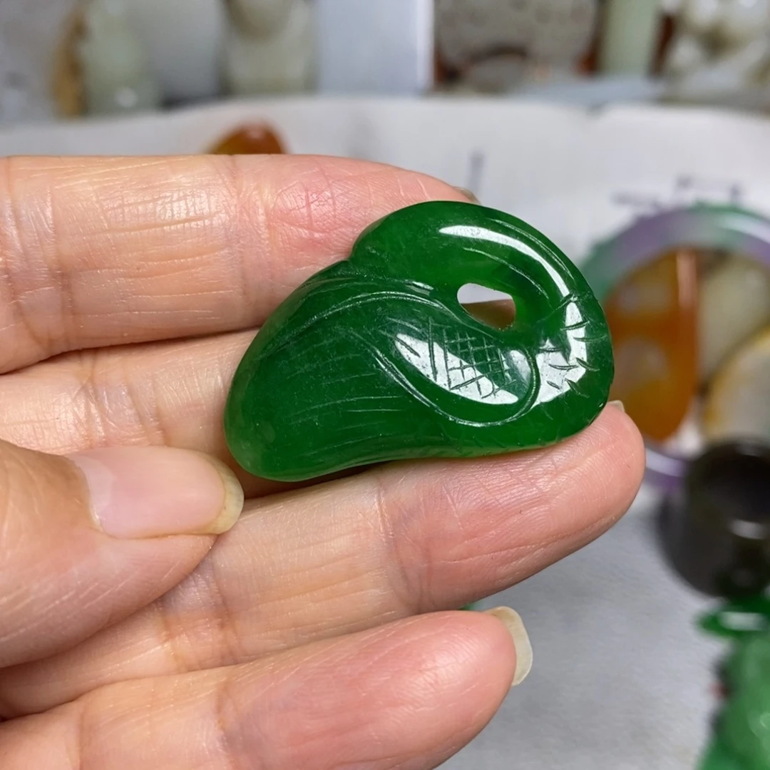 和田玉（糖玉）未镶嵌颈饰