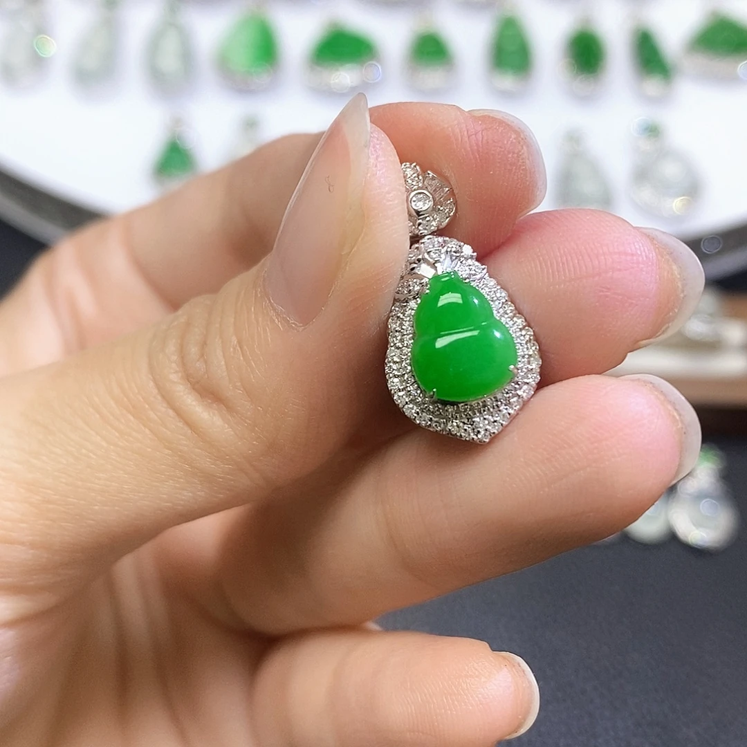 翡翠18K金镶嵌吊坠(不含链)