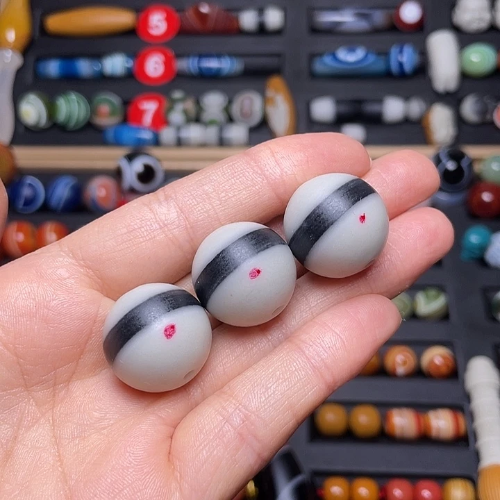 糖***果玛瑙/玉髓颈饰未镶嵌俏色一线圆珠