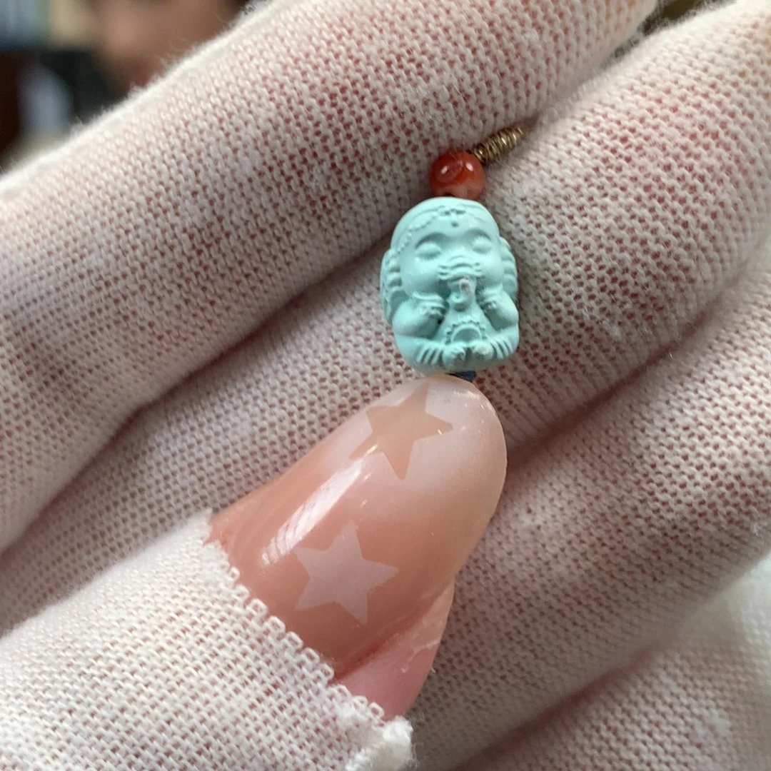 绿松石未镶嵌挂件