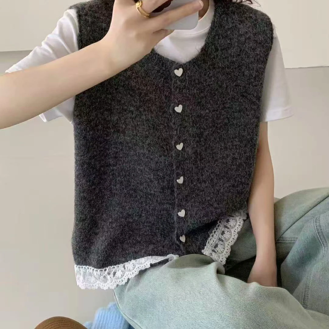 √强强亲选网红气质女装集合-花边毛线小马甲711款