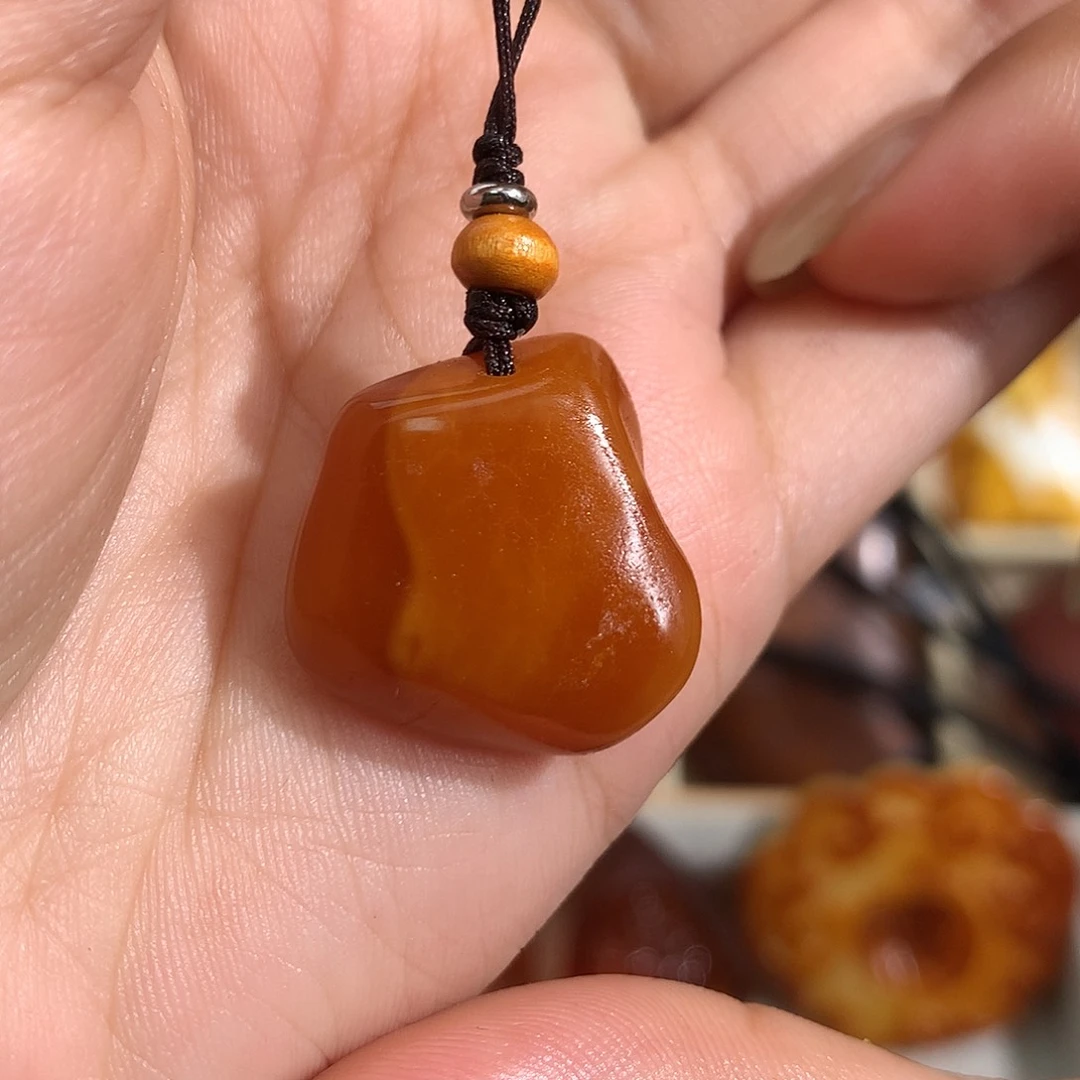 蜜蜡裸石未镶嵌我