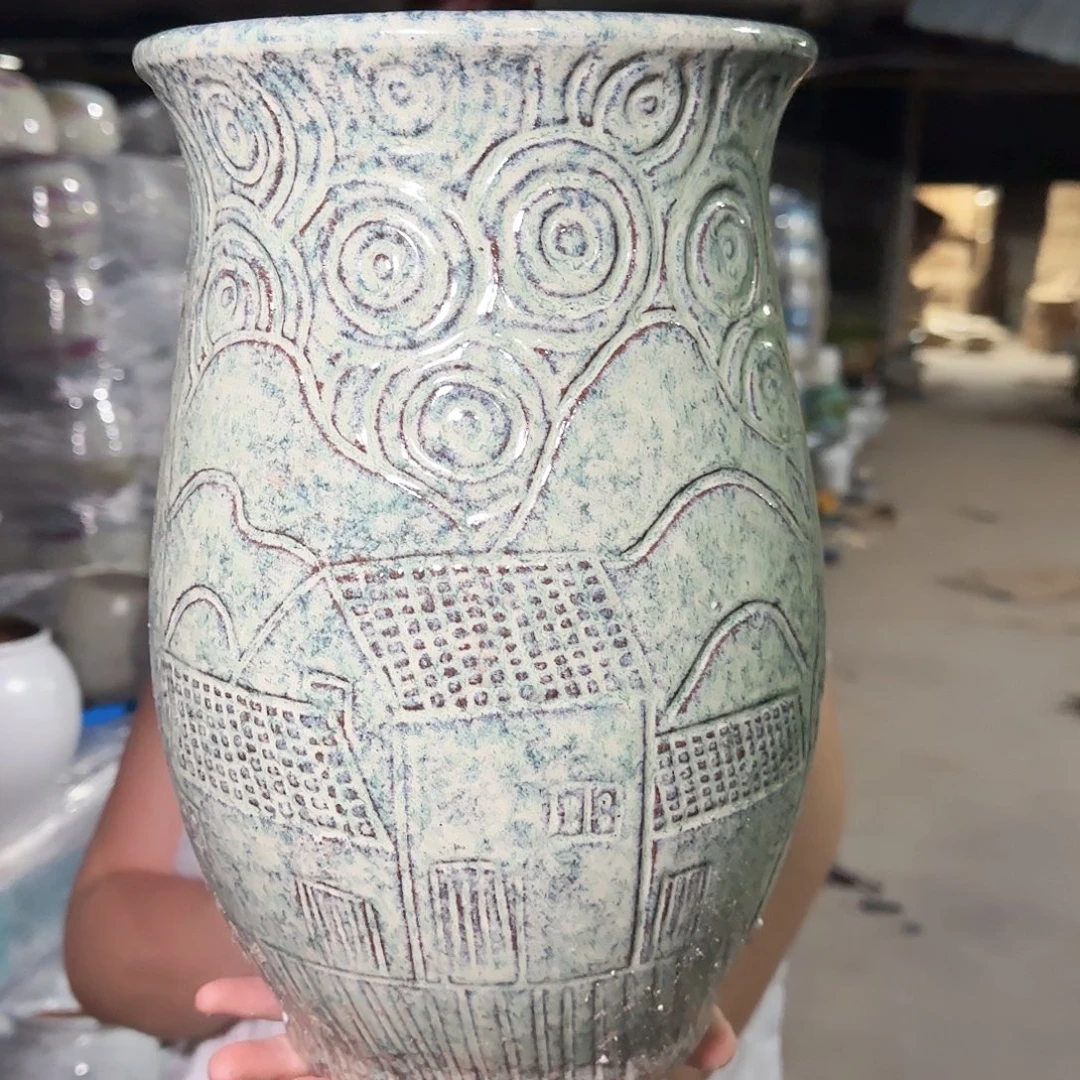 紫砂花盆高30口19。绿