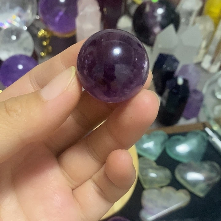 石材2.7直径乌拉圭小紫球！晶体润！
