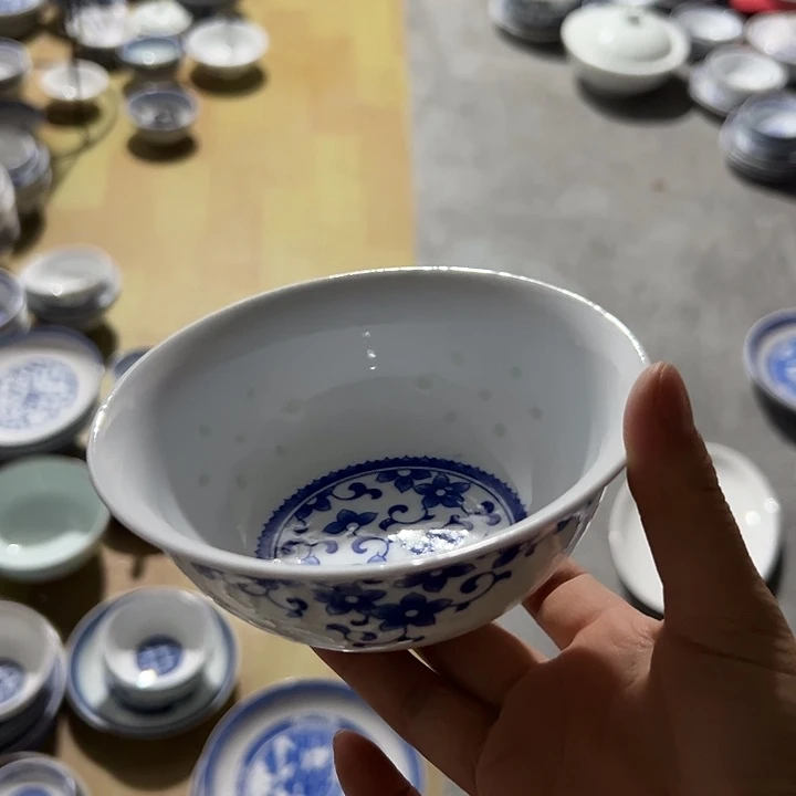 青花玲珑5寸紫荆花饭碗无边