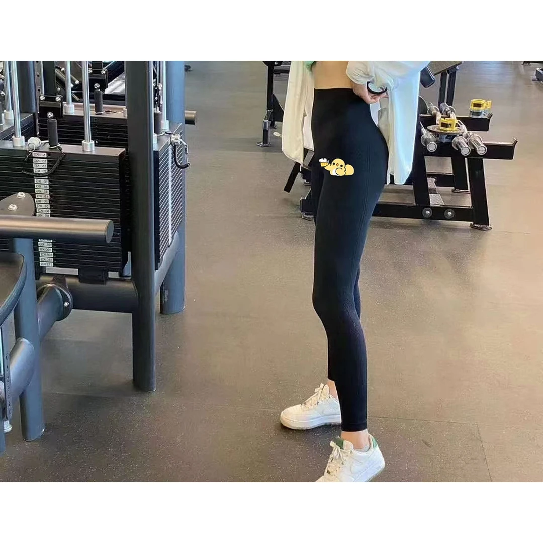 俺大妈 无感修身健身瑜伽打底裤