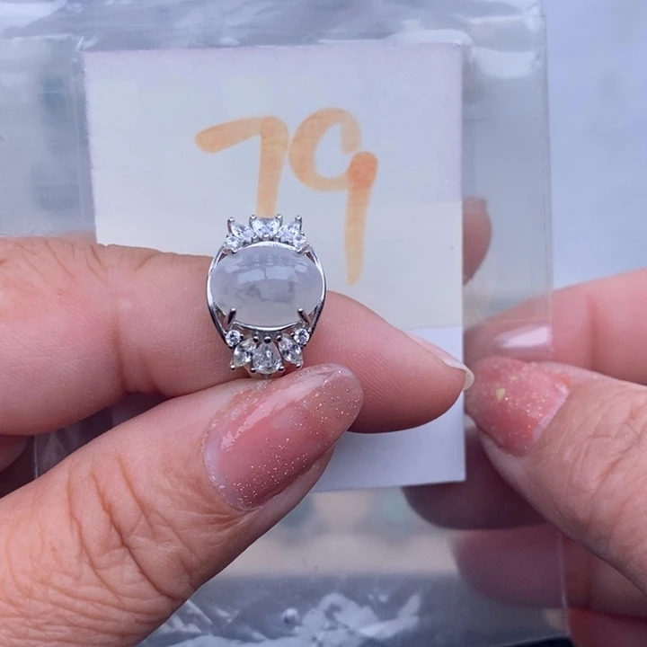 未镶嵌戒指翡翠缅甸