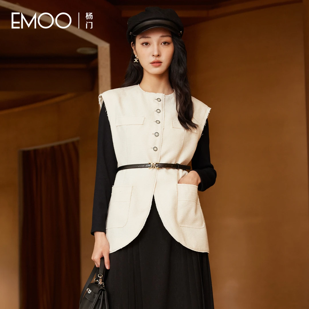 EMOO/杨门小香风时尚秋冬圆领无袖春季马夹V领钉珠法式E34M103475