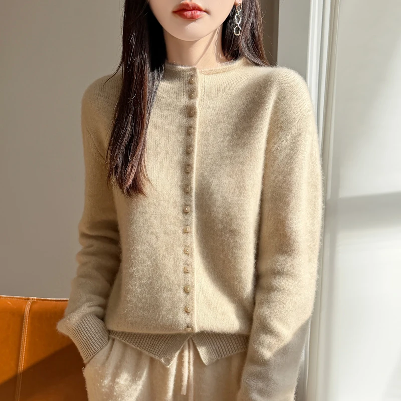 时尚品牌2025新款纯色休闲羊毛针织衫宽松圆领针织长袖开衫