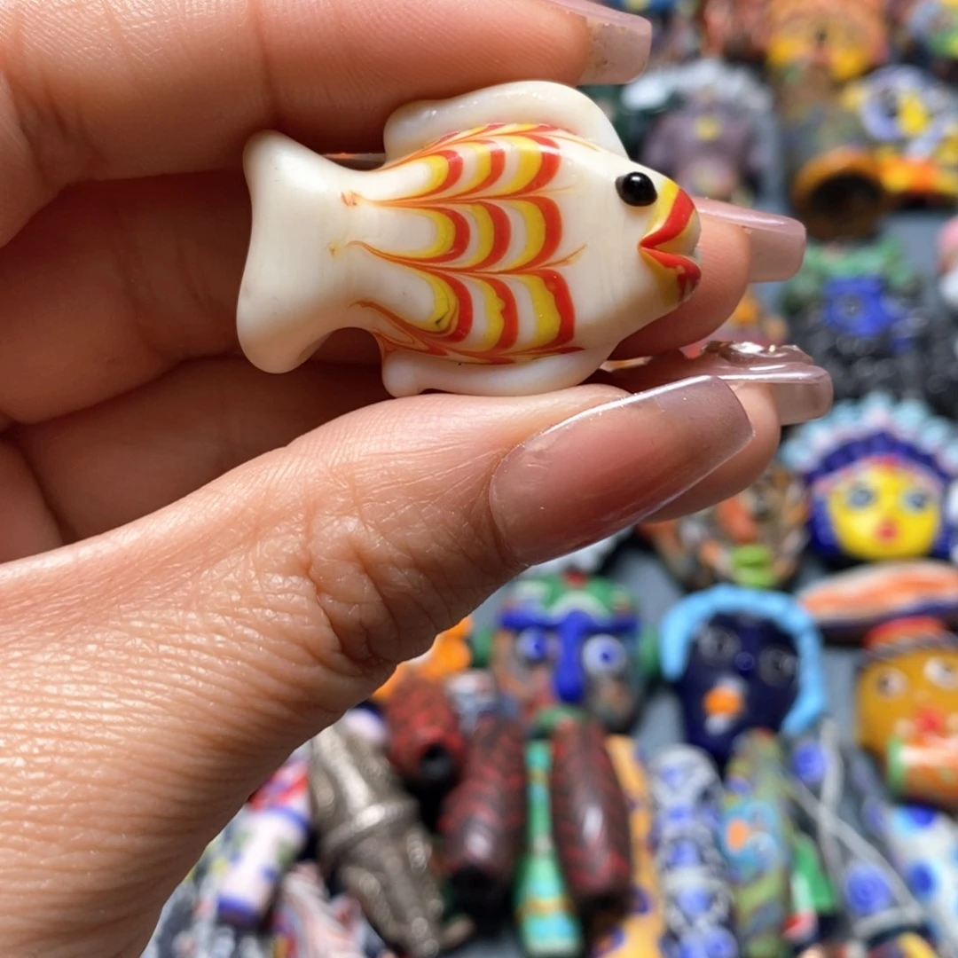 琉璃颈饰印度尼西亚小鱼