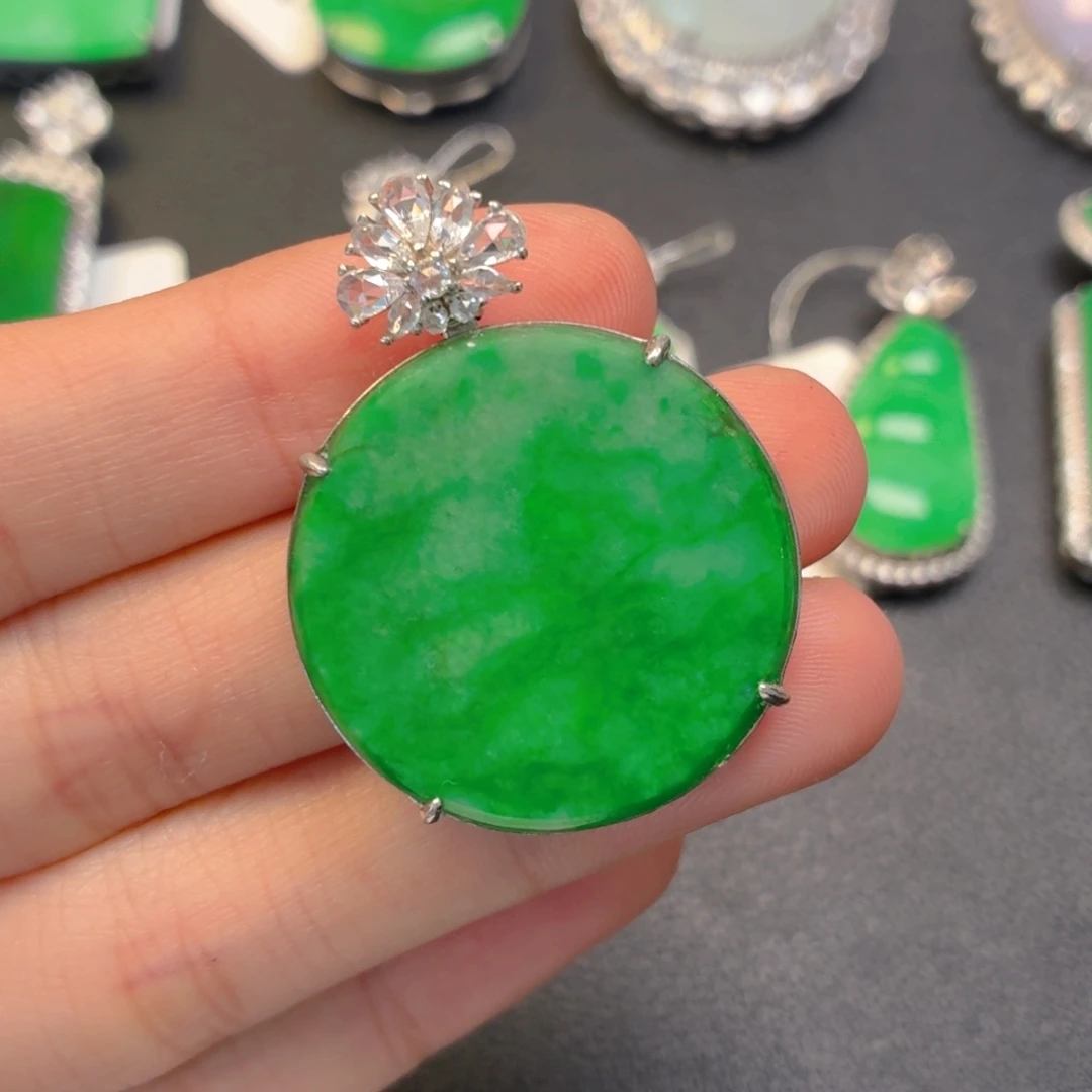 翡翠银S925镶嵌颈饰