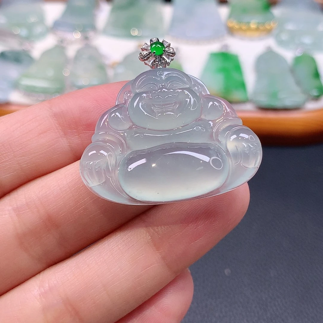 翡翠18K金镶嵌颈饰缅甸天然a货翡翠