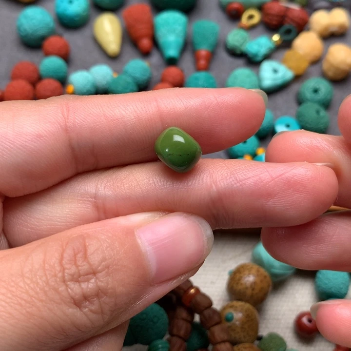 绿松石未镶嵌配饰