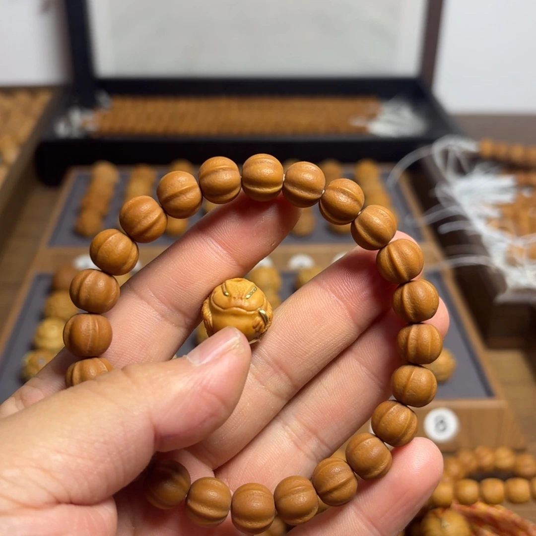 s***a核桃手串/手链全品小鲨鱼加文泰