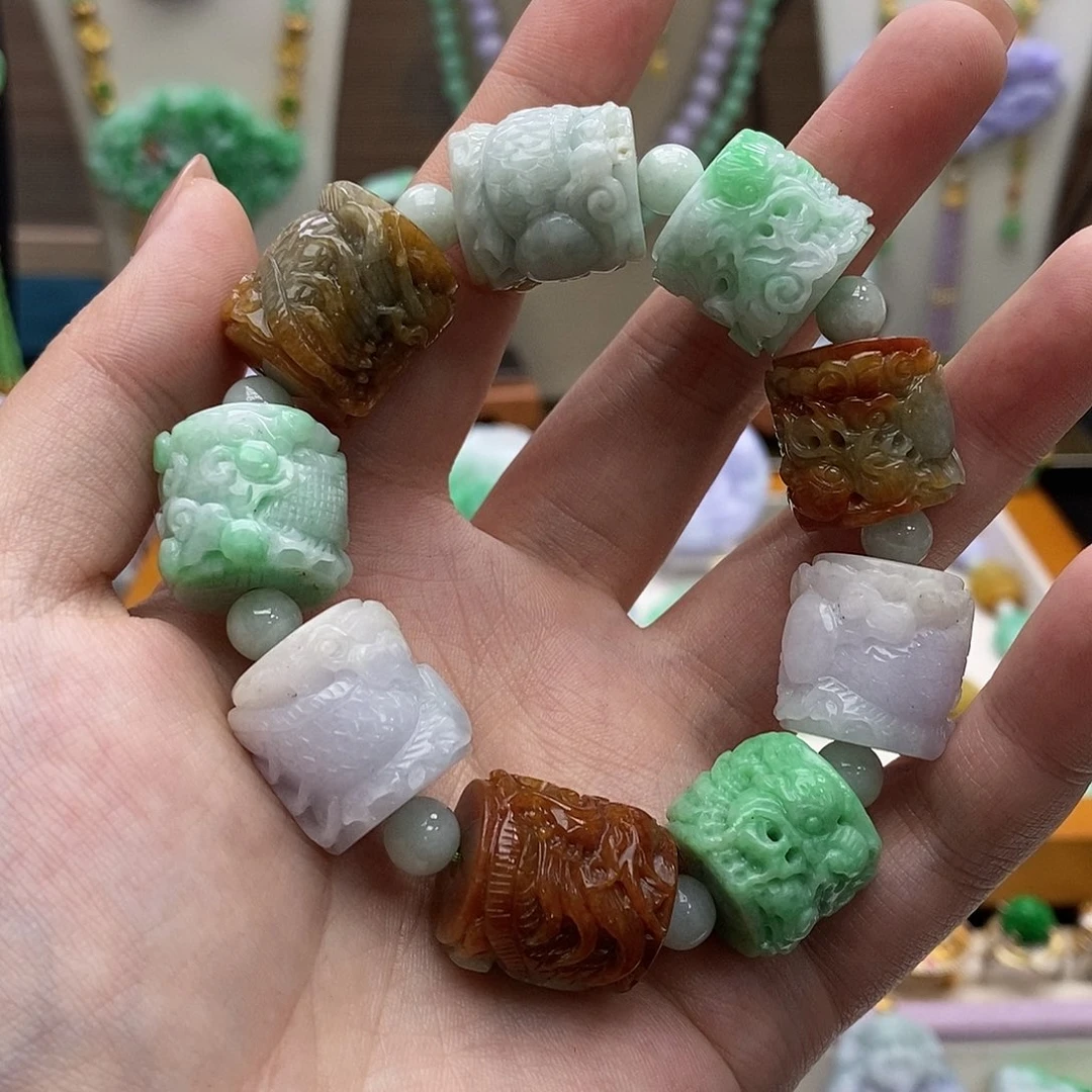 颈饰未镶嵌翡翠手链
