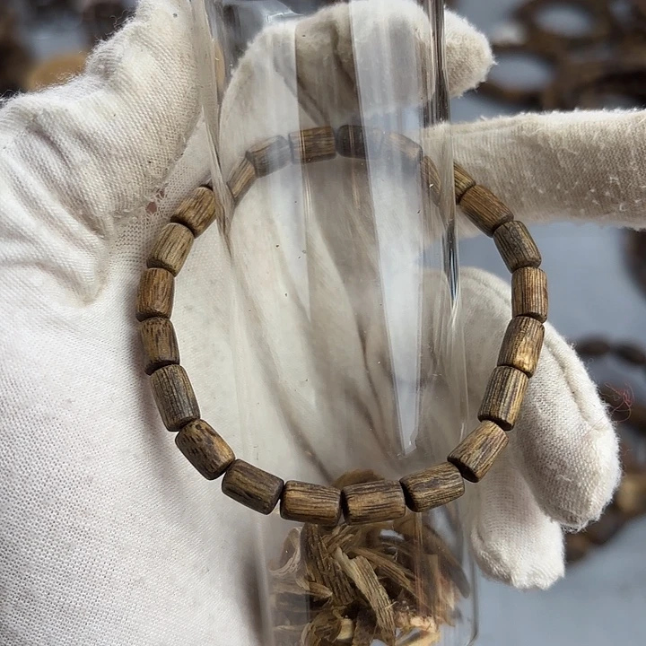 沉香沉香碎屑奇楠沉香桶珠单圈多样性发一