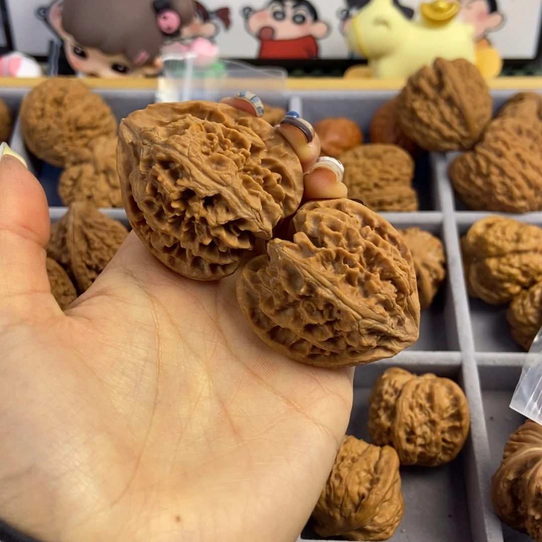 吊坠桃核41苹果园650