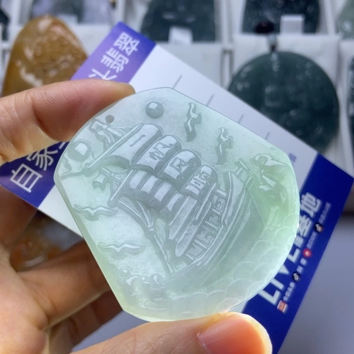颈饰未镶嵌翡翠翡翠