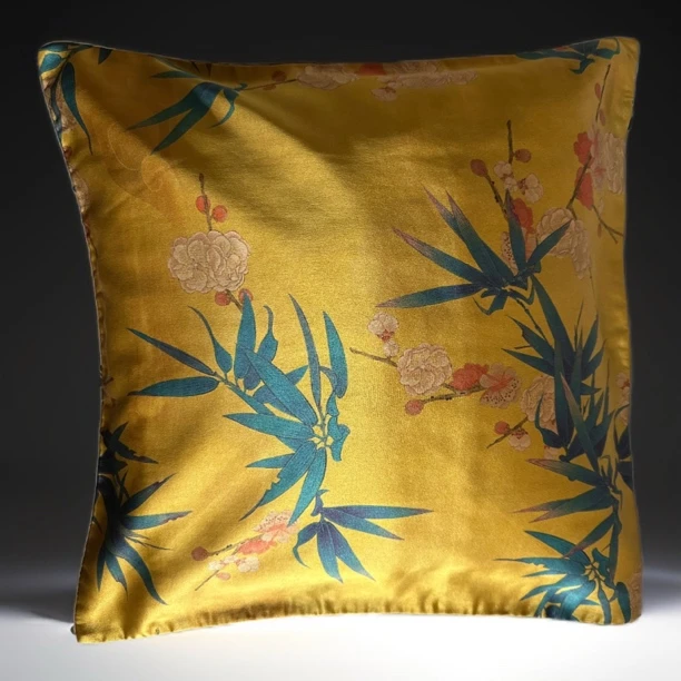 香云纱抱枕（不含内胆）45x45cm，AB面100%桑蚕丝，里布是棉布