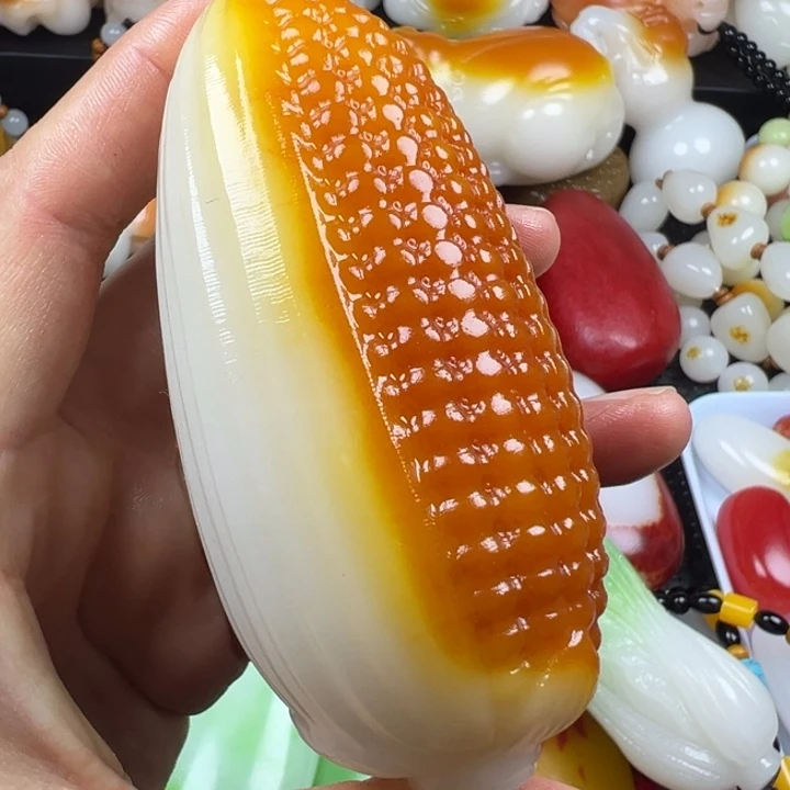 新疆戈壁五彩石金丝