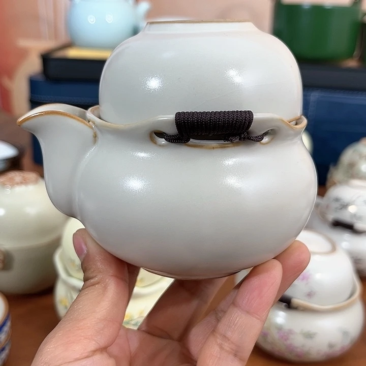 米黄手抓壶一壶一杯