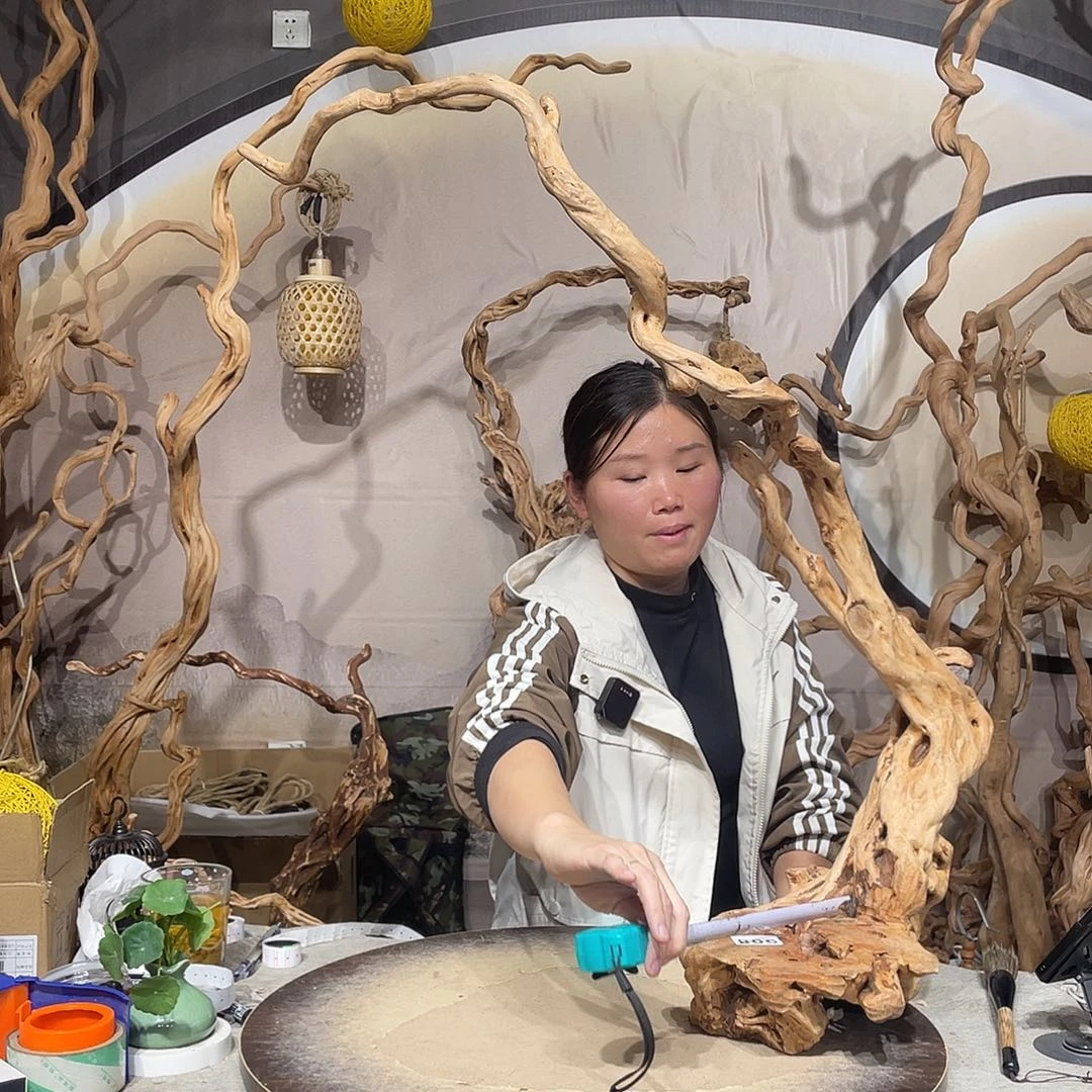 微***核桃木/黑胡桃（胡桃木）