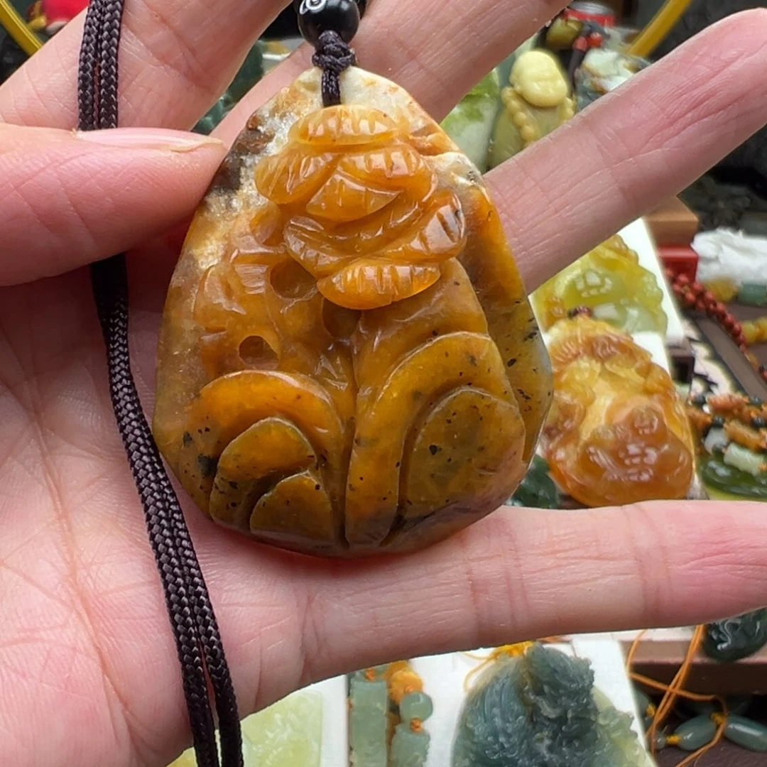 岫玉未镶嵌挂件挂件